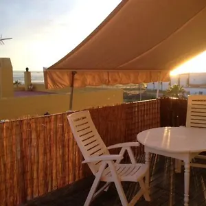 With Ocean Views And Pool Сasa de vacaciones